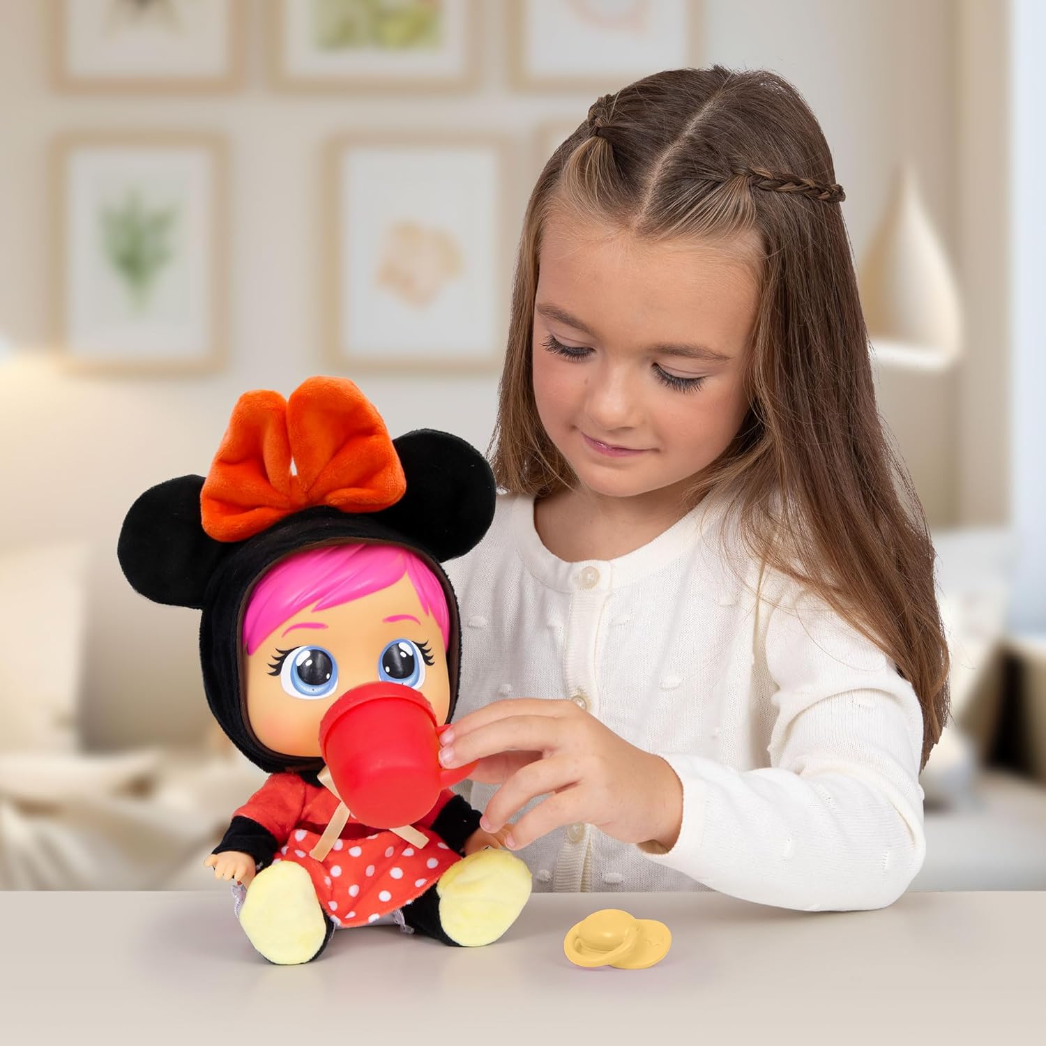 Cry Babies Loving Care Minnie - Imc - immagine 2